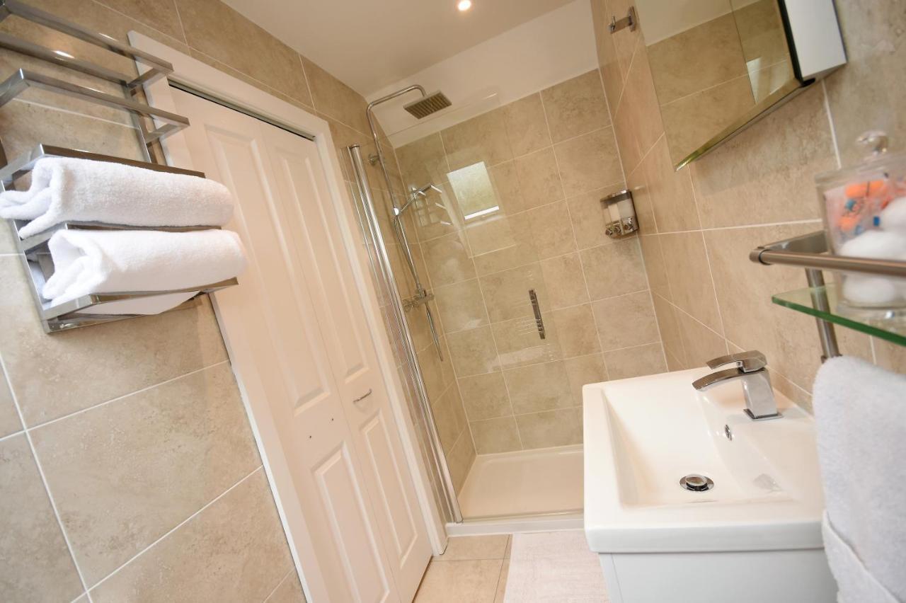 Apple Tree Place B&B Tadley Экстерьер фото