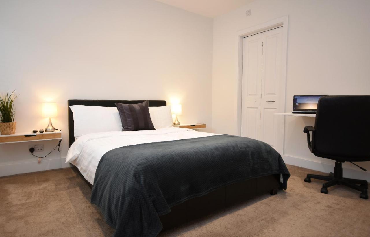 Apple Tree Place B&B Tadley Экстерьер фото
